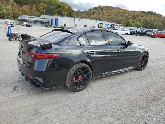 ALFA ROMEO GIULIA QUADRIFOGLIO 2016