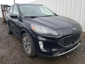 FORD ESCAPE TITANIUM 2021