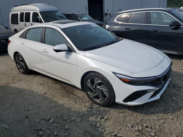 HYUNDAI ELANTRA LIMITED 2023