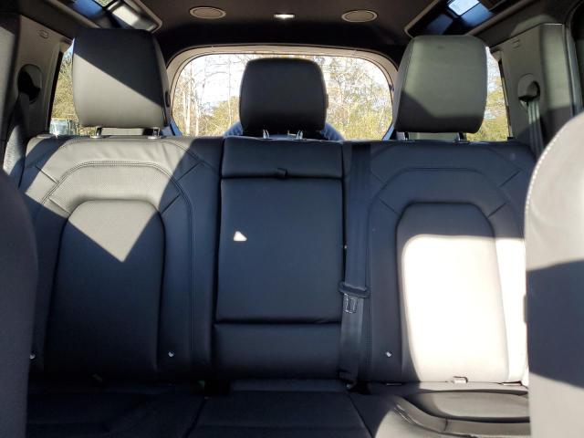 LAND ROVER DEFENDER 110 X-DYNAMIC SE 2024