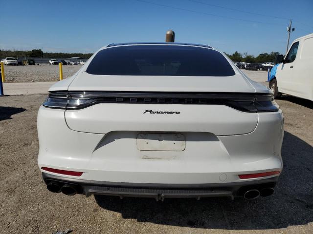 PORSCHE PANAMERA BASE 2022