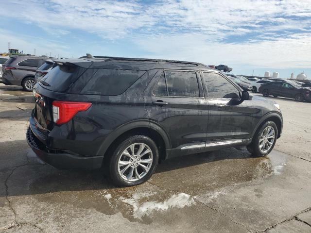 FORD EXPLORER XLT 2021