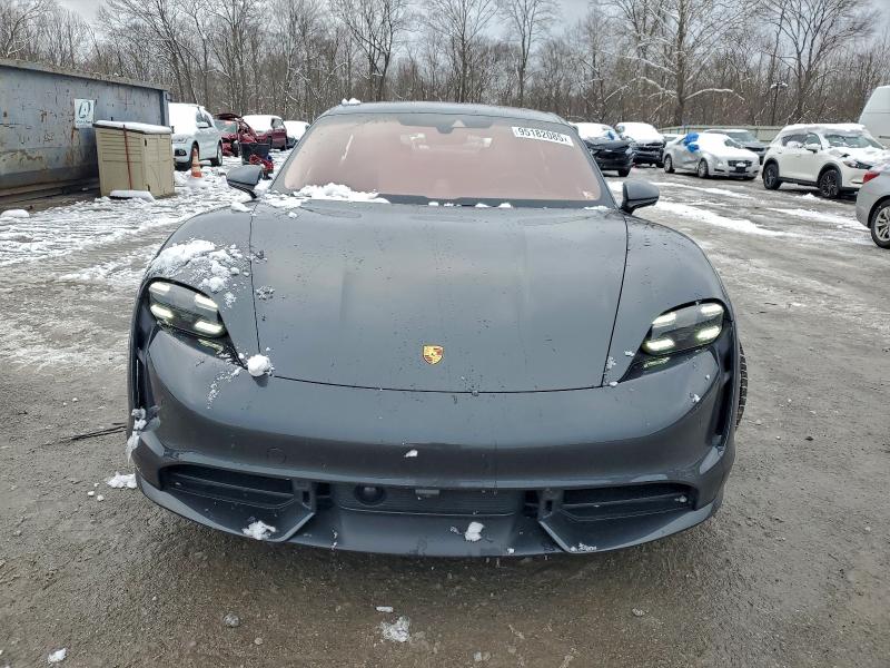 PORSCHE TAYCAN TURBO 2019