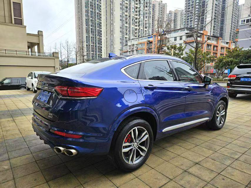 Geely Tugella 2020
