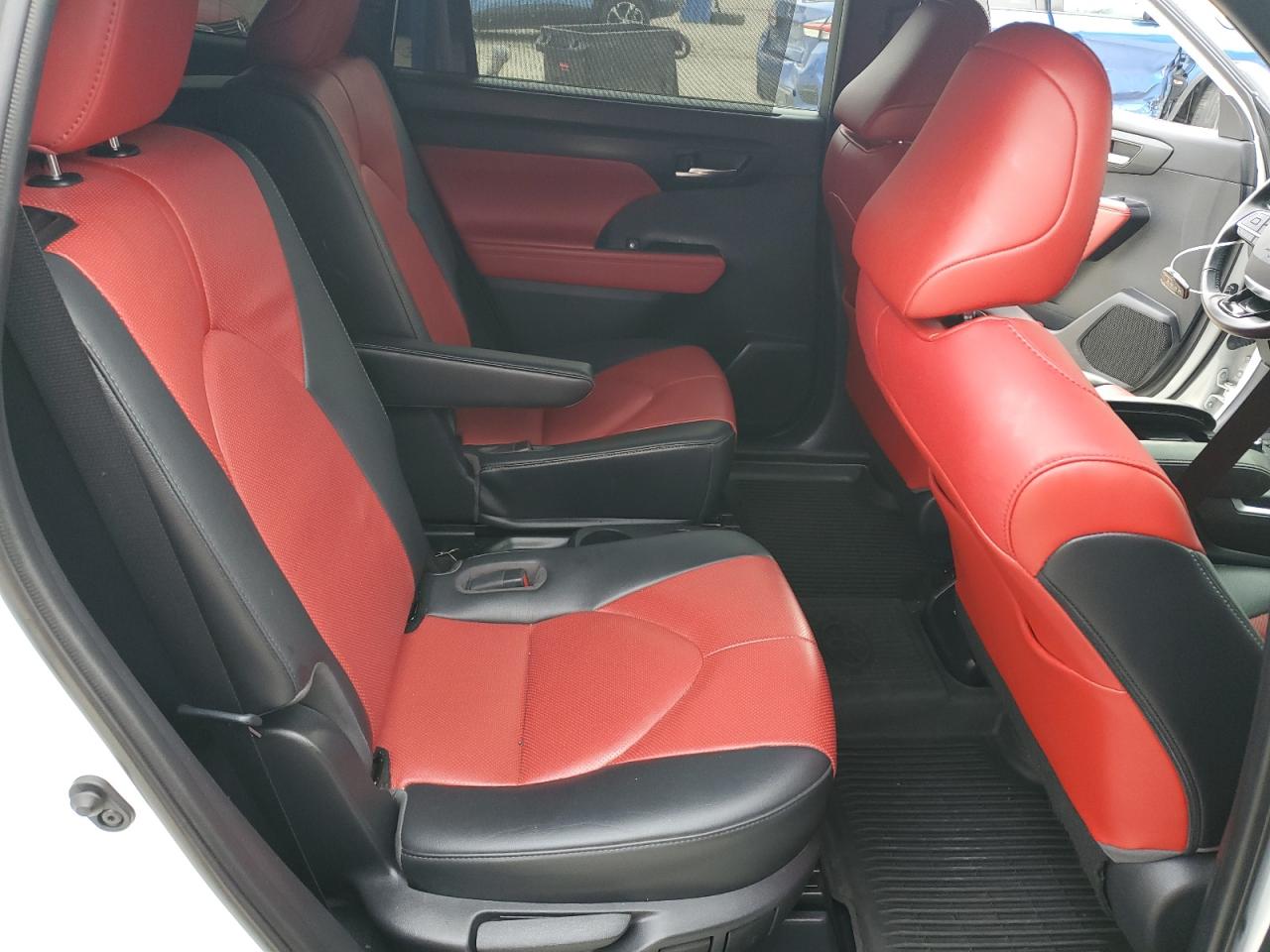 TOYOTA HIGHLANDER XSE 2021