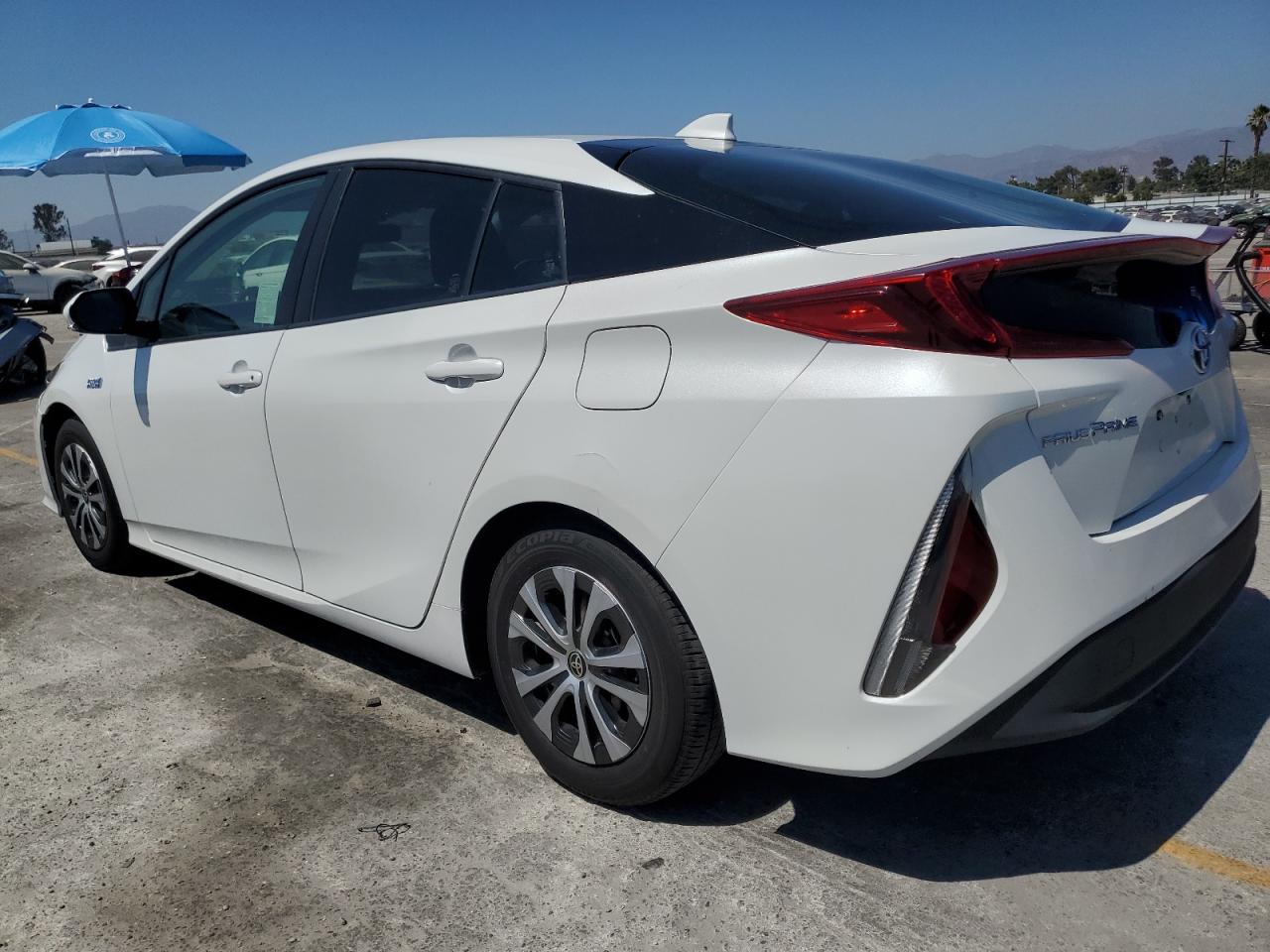 TOYOTA PRIUS PRIME LE 2021