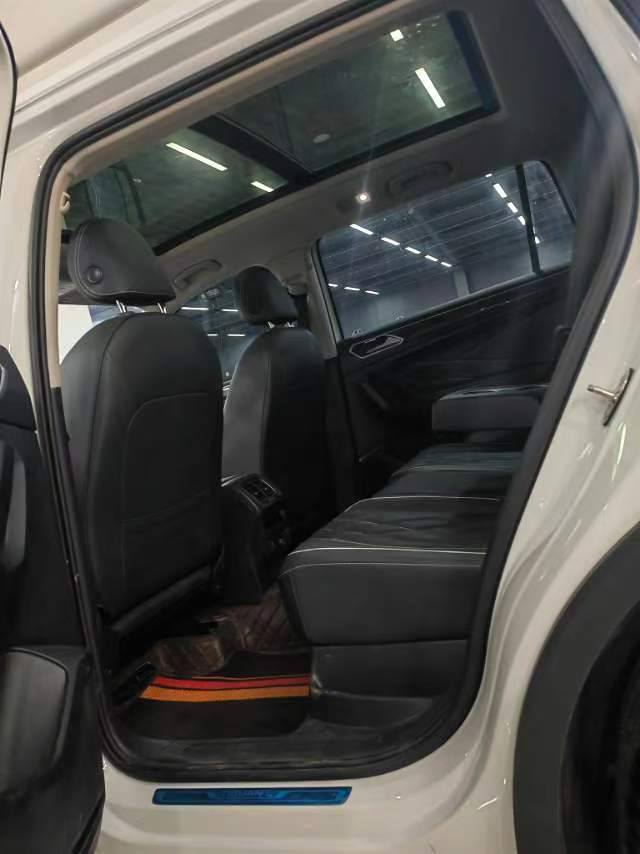 Volkswagen Tiguan L 2023