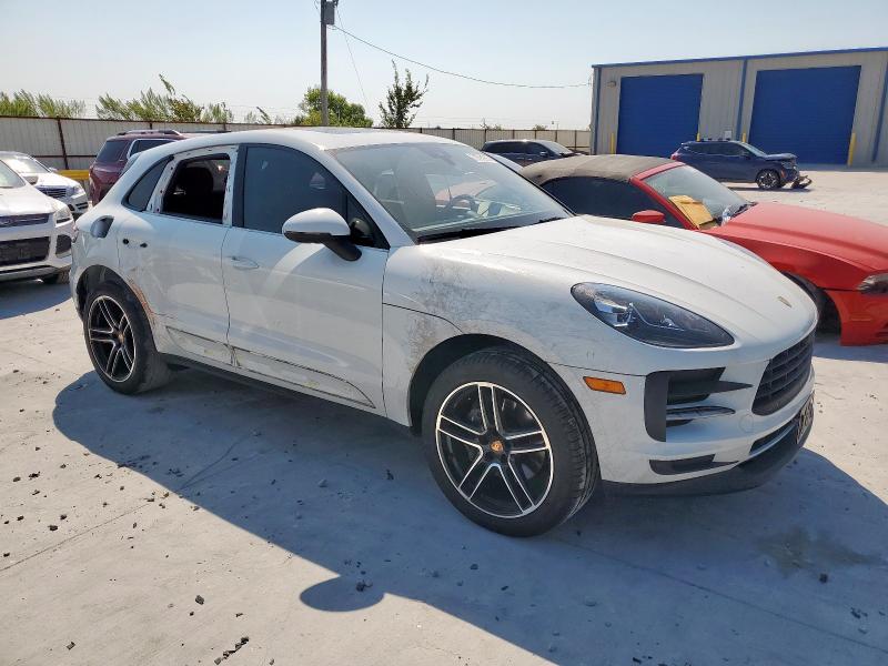 PORSCHE MACAN 2021