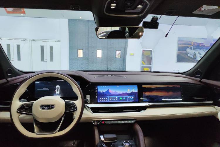 Geely Monjaro 2021
