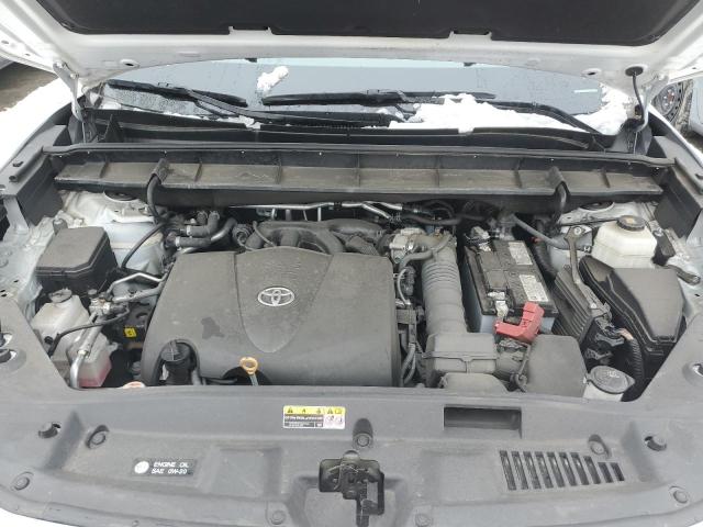 TOYOTA HIGHLANDER XLE 2021
