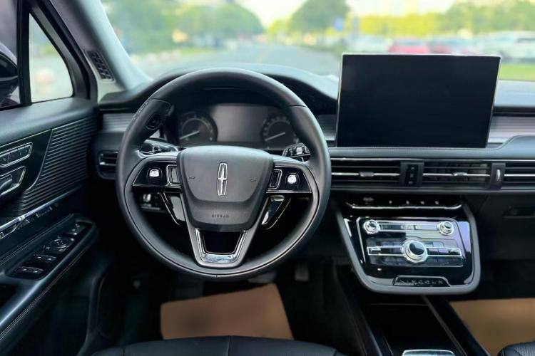 LINCOLN CORSAIR 2021