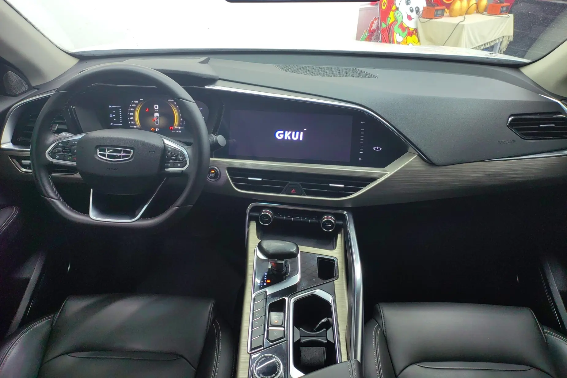 Geely Tugella 2019