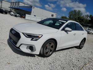 AUDI A3 PREMIUM PLUS 2024
