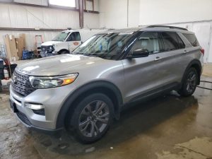 FORD EXPLORER XLT 2022