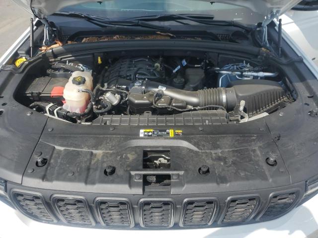 JEEP GRAND CHEROKEE L LAREDO 2024