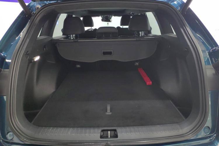 Geely Monjaro 2021