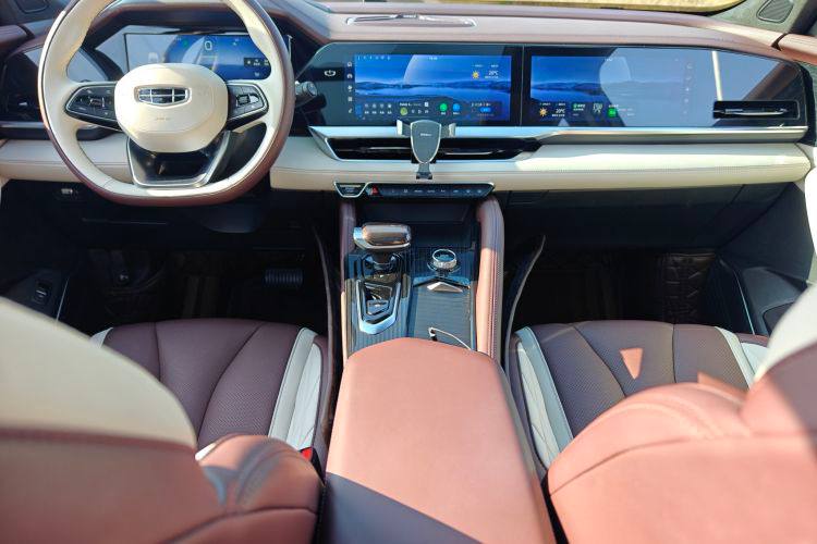 Geely Monjaro 2021