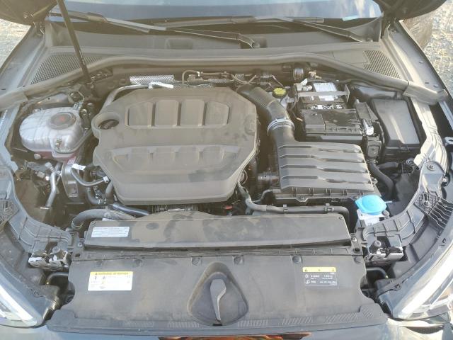AUDI A3 PREMIUM 2024