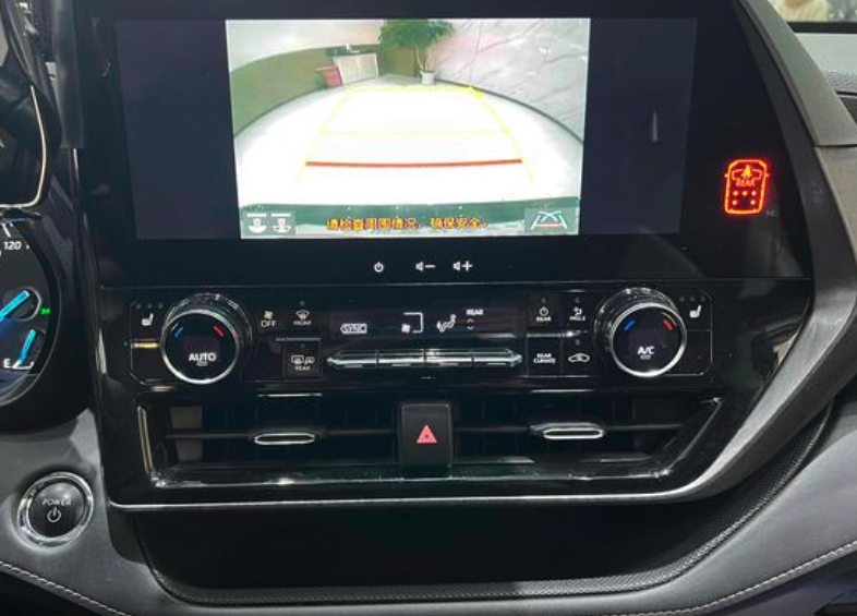 TOYOTA HIGHLANDER HYBRID Knight Edition 2022
