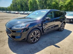 FORD ESCAPE SE 2022