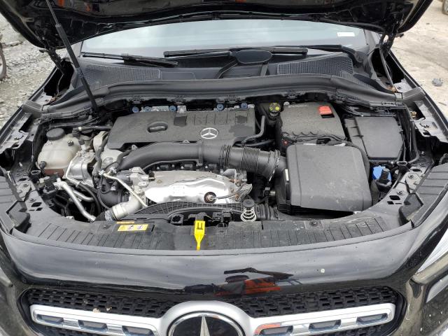 MERCEDES-BENZ GLA 250 2023