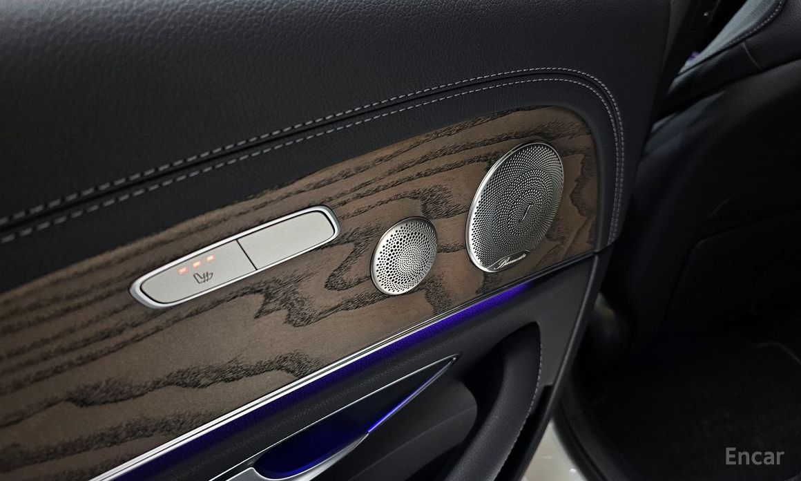 2021 Mercedes-Benz E-Класс V (W213, S213, C238) Рестайлинг E300e 4MATIC Exclusive с пробегом 40 270 км