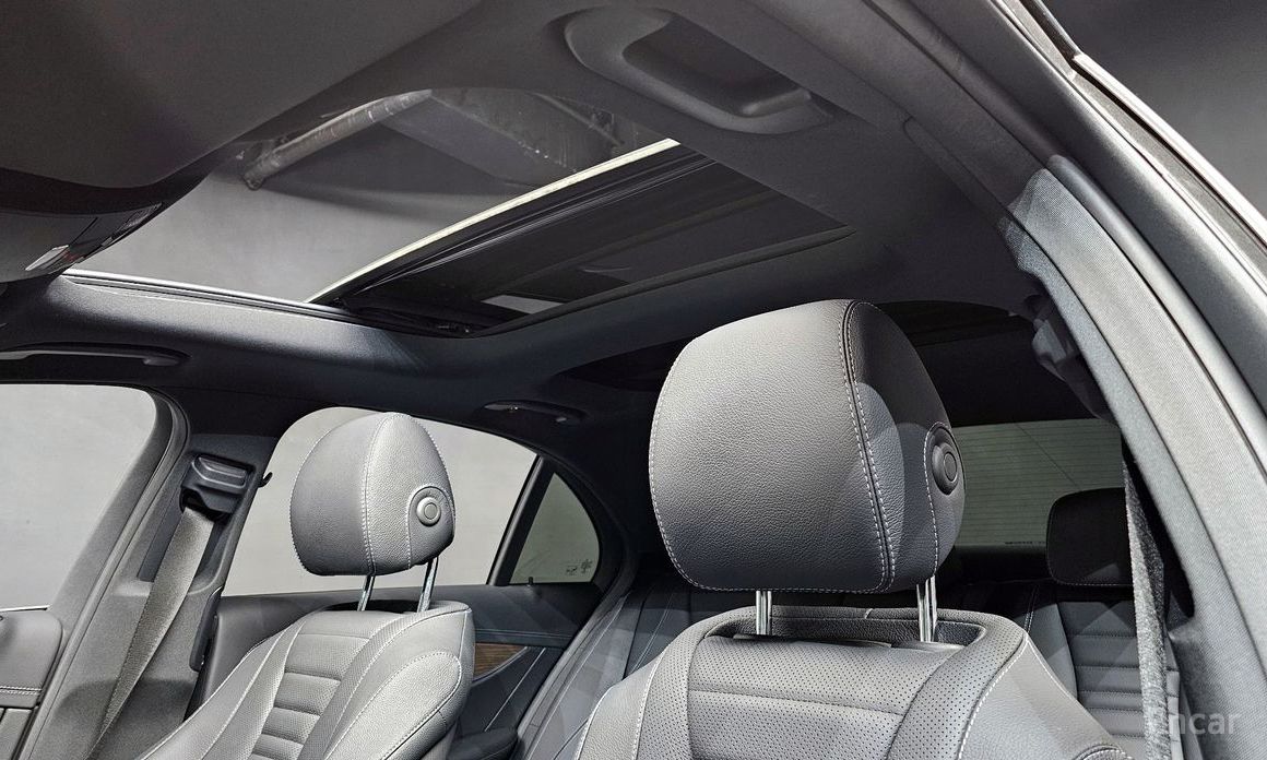 2021 Mercedes-Benz E-Класс V (W213, S213, C238) Рестайлинг E300e 4MATIC Exclusive с пробегом 40 270 км