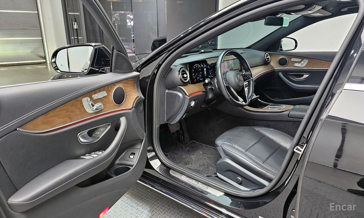2021 Mercedes-Benz E-Класс V (W213, S213, C238) Рестайлинг E250 Exclusive с пробегом 41 871 км