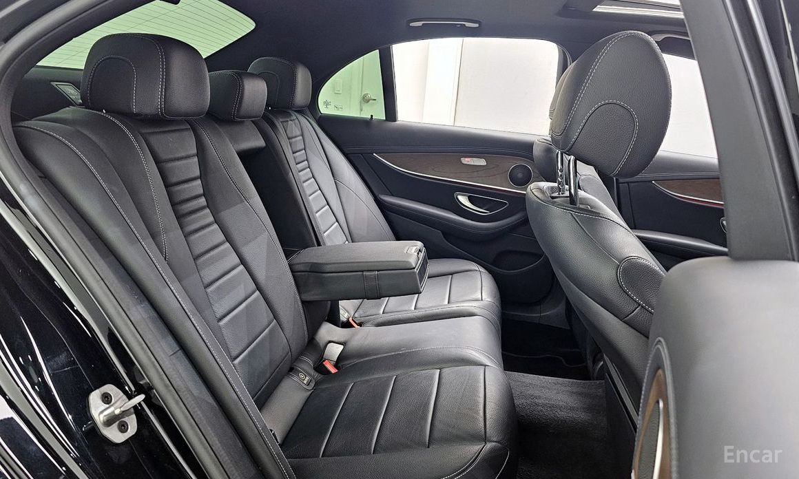 2021 Mercedes-Benz E-Класс V (W213, S213, C238) Рестайлинг E250 Exclusive с пробегом 41 871 км