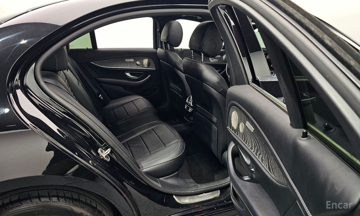 2021 Mercedes-Benz E-Класс V (W213, S213, C238) Рестайлинг E350 4MATIC Avantgarde с пробегом 57 684 км