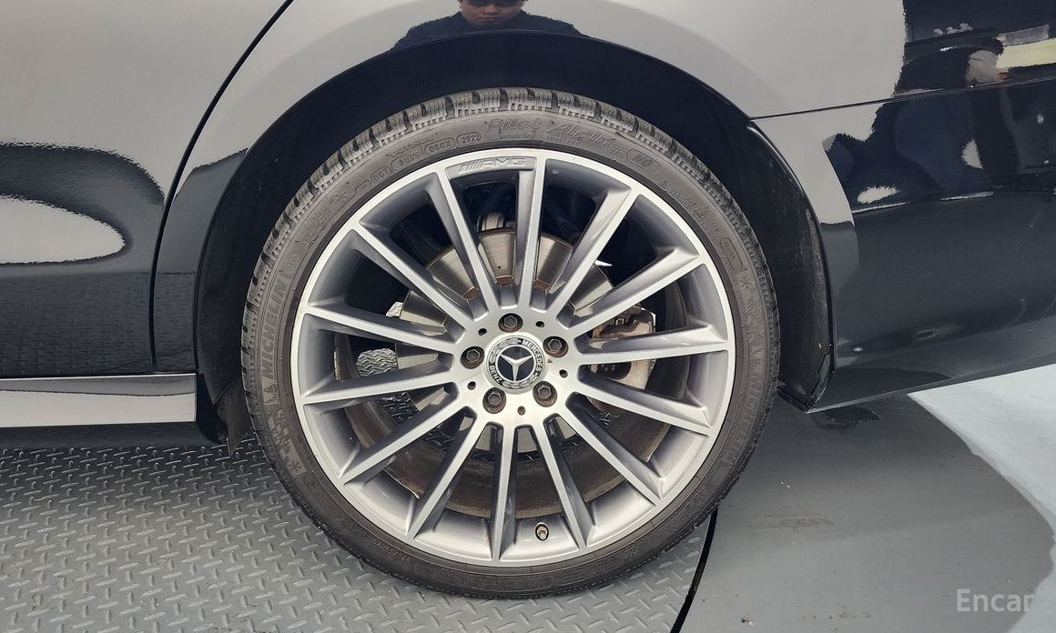 2022 Mercedes-Benz E-Класс V (W213, S213, C238) Рестайлинг E350 4MATIC AMG Line с пробегом 46 861 км