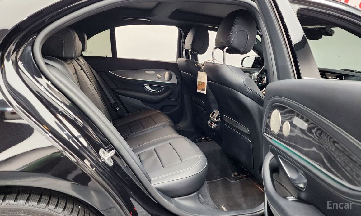 2022 Mercedes-Benz E-Класс V (W213, S213, C238) Рестайлинг E350 4MATIC AMG Line с пробегом 46 861 км