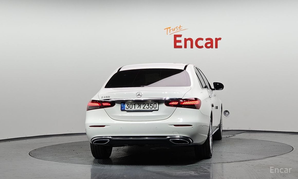 2021 Mercedes-Benz E-Класс V (W213, S213, C238) Рестайлинг E250 Exclusive с пробегом 46 395 км