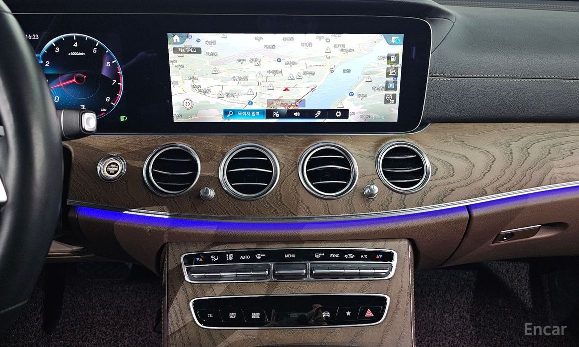 2021 Mercedes-Benz E-Класс V (W213, S213, C238) Рестайлинг E250 Exclusive с пробегом 46 395 км