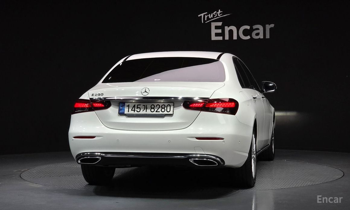 2022 Mercedes-Benz E-Класс V (W213, S213, C238) Рестайлинг E250 Exclusive с пробегом 66 132 км