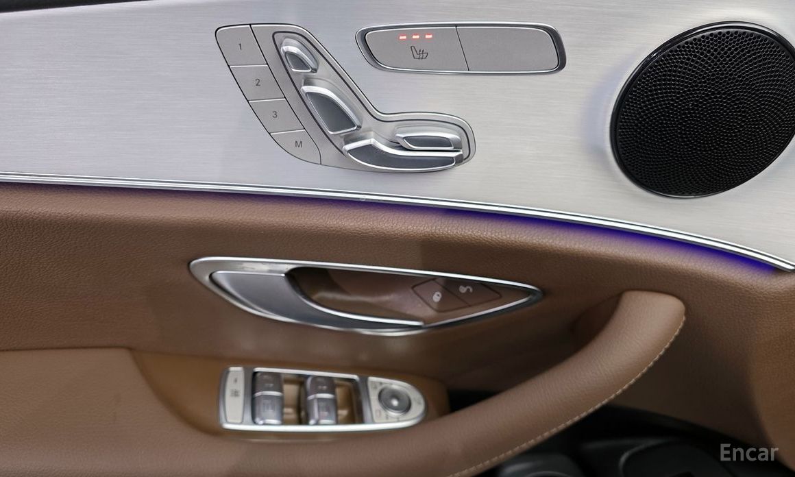 2021 Mercedes-Benz E-Класс V (W213, S213, C238) Рестайлинг E250 Avantgarde с пробегом 54 226 км