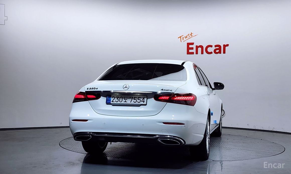2022 Mercedes-Benz E-Класс V (W213, S213, C238) Рестайлинг E220d 4MATIC Exclusive с пробегом 63 207 км