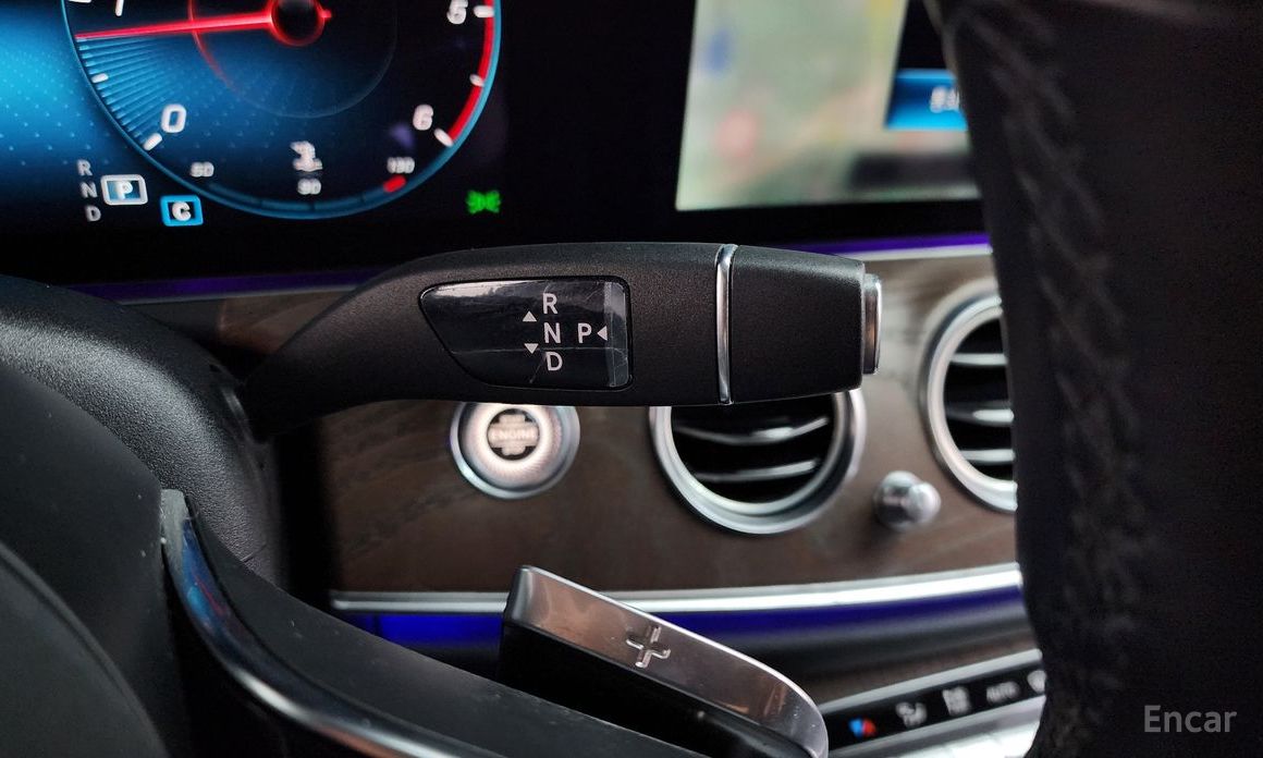 2022 Mercedes-Benz E-Класс V (W213, S213, C238) Рестайлинг E220d 4MATIC Exclusive с пробегом 63 207 км