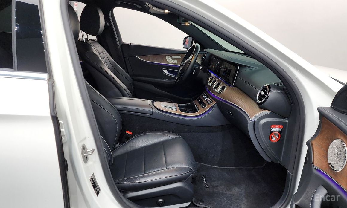 2022 Mercedes-Benz E-Класс V (W213, S213, C238) Рестайлинг E220d 4MATIC Exclusive с пробегом 63 207 км
