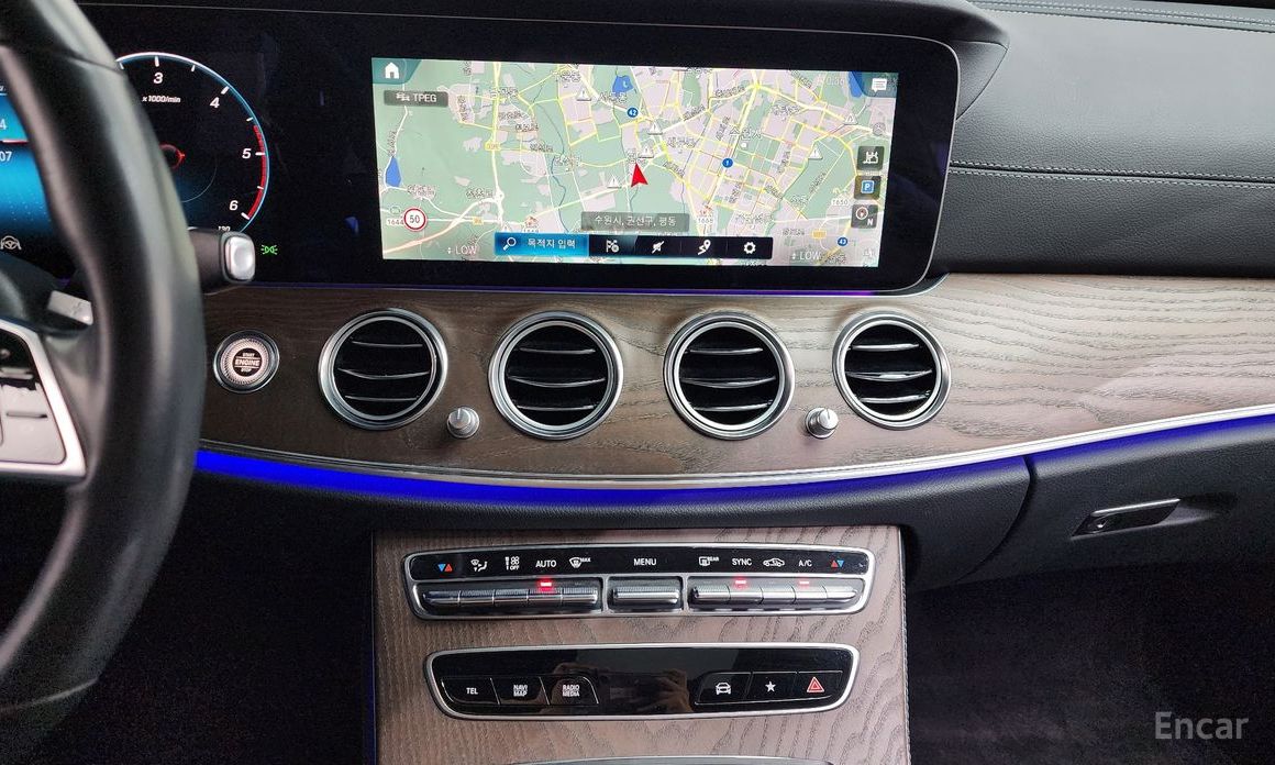 2022 Mercedes-Benz E-Класс V (W213, S213, C238) Рестайлинг E220d 4MATIC Exclusive с пробегом 63 207 км
