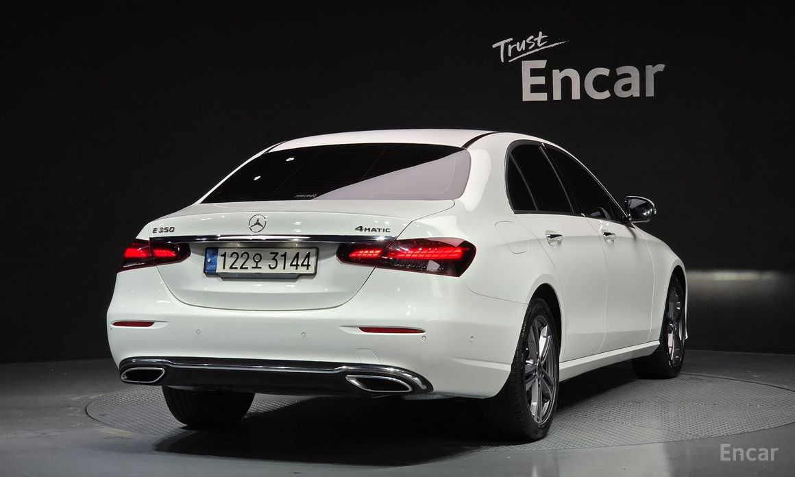2022 Mercedes-Benz E-Класс V (W213, S213, C238) Рестайлинг E350 4MATIC Avantgarde с пробегом 68 967 км