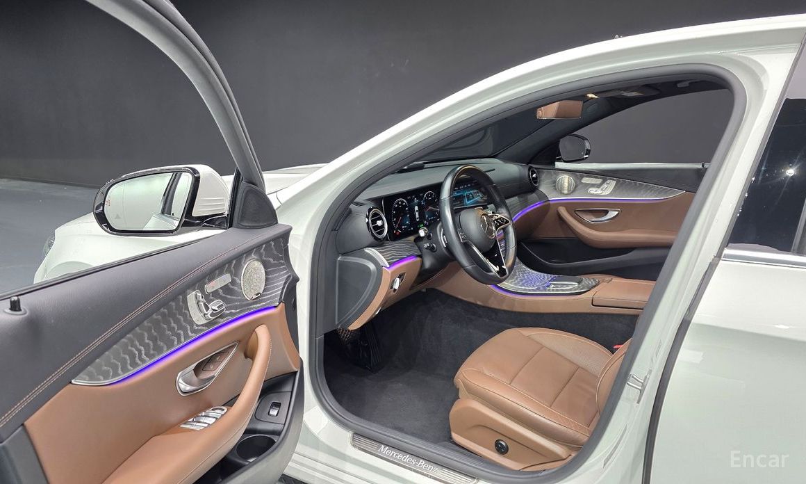 2022 Mercedes-Benz E-Класс V (W213, S213, C238) Рестайлинг E350 4MATIC Avantgarde с пробегом 68 967 км