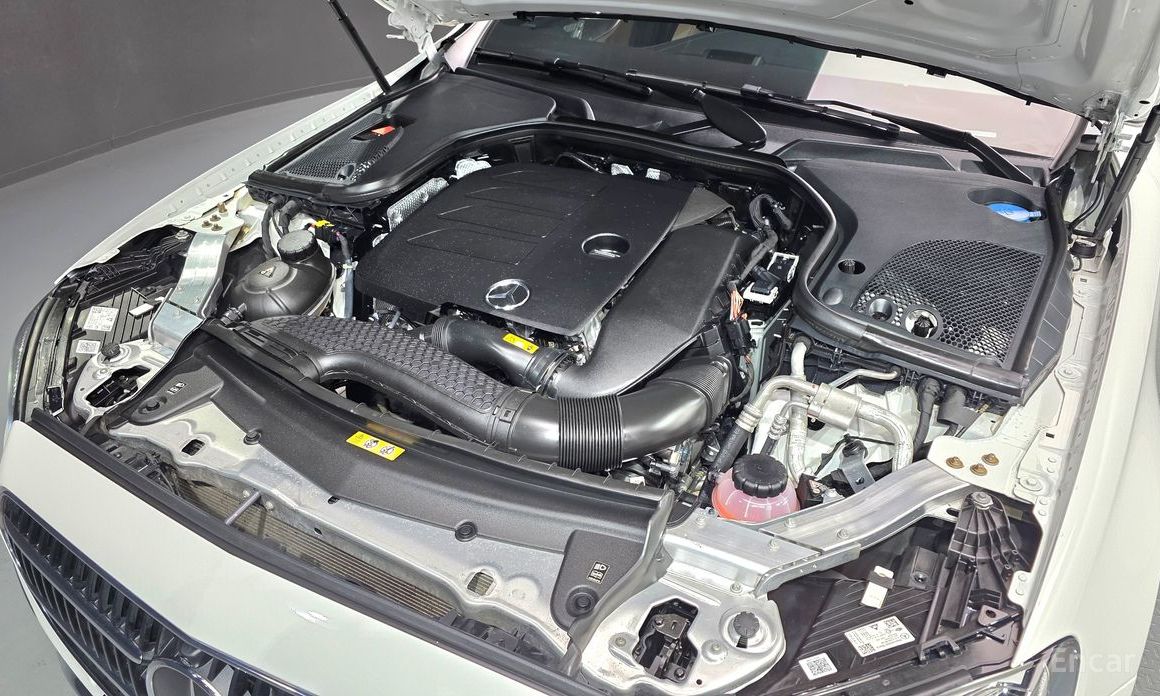 2022 Mercedes-Benz E-Класс V (W213, S213, C238) Рестайлинг E350 4MATIC Avantgarde с пробегом 68 967 км