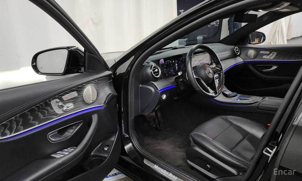 2022 Mercedes-Benz E-Класс V (W213, S213, C238) Рестайлинг E350 4MATIC Avantgarde с пробегом 53 250 км