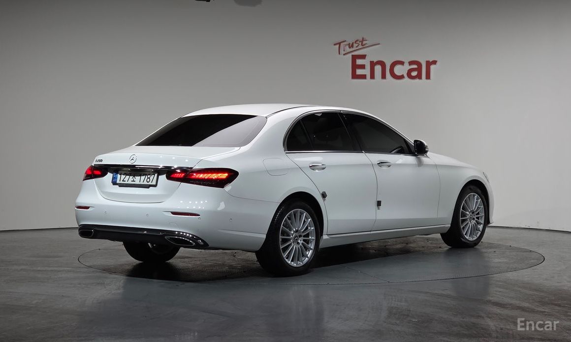 2022 Mercedes-Benz E-Класс V (W213, S213, C238) Рестайлинг E250 Exclusive с пробегом 47 020 км