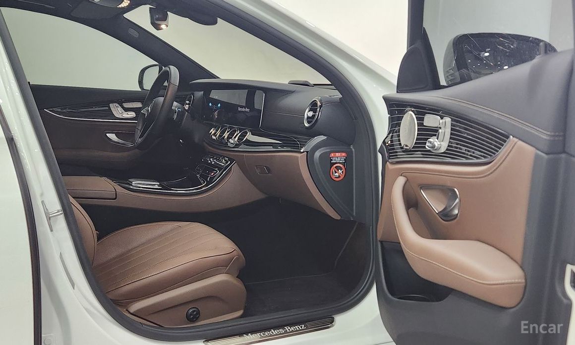 2021 Mercedes-Benz E-Класс V (W213, S213, C238) Рестайлинг E450 4MATIC Exclusive с пробегом 67 020 км