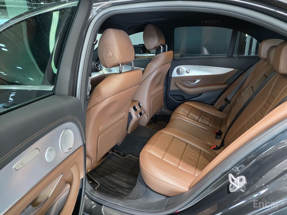 2021 Mercedes-Benz E-Класс V (W213, S213, C238) Рестайлинг E350 4MATIC Avantgarde с пробегом 61 536 км