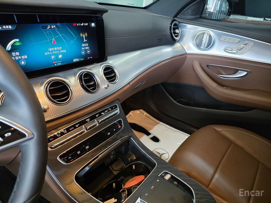 2021 Mercedes-Benz E-Класс V (W213, S213, C238) Рестайлинг E350 4MATIC Avantgarde с пробегом 61 536 км