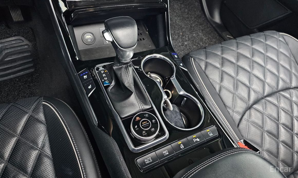 2021 Kia Mohave I Рестайлинг 2 Diesel 3.0 4WD 7-Seater Masters с пробегом 68 915 км