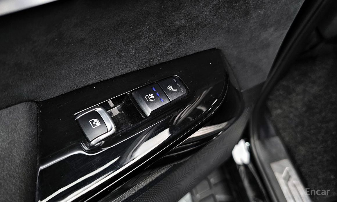 2022 Kia Mohave I Рестайлинг 2 Diesel 3.0 4WD 6-Seater Masters Gravity с пробегом 58 889 км